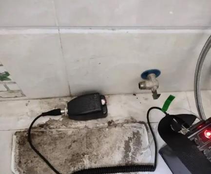庐阳屋顶漏水维修公司分享下卫生间漏水的危害及解决方法